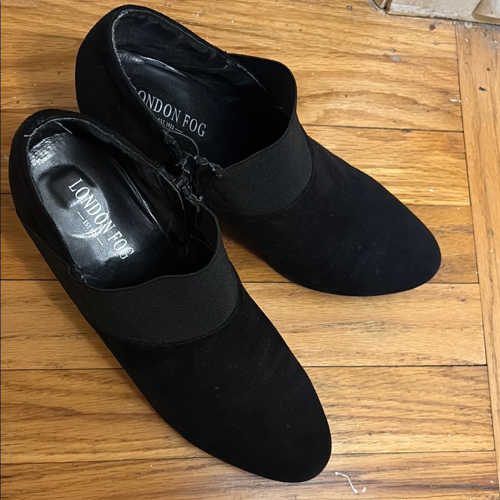 London Fog women size 9 shooties